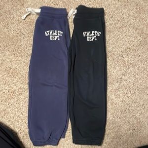 2 pairs of 3t sweatpants